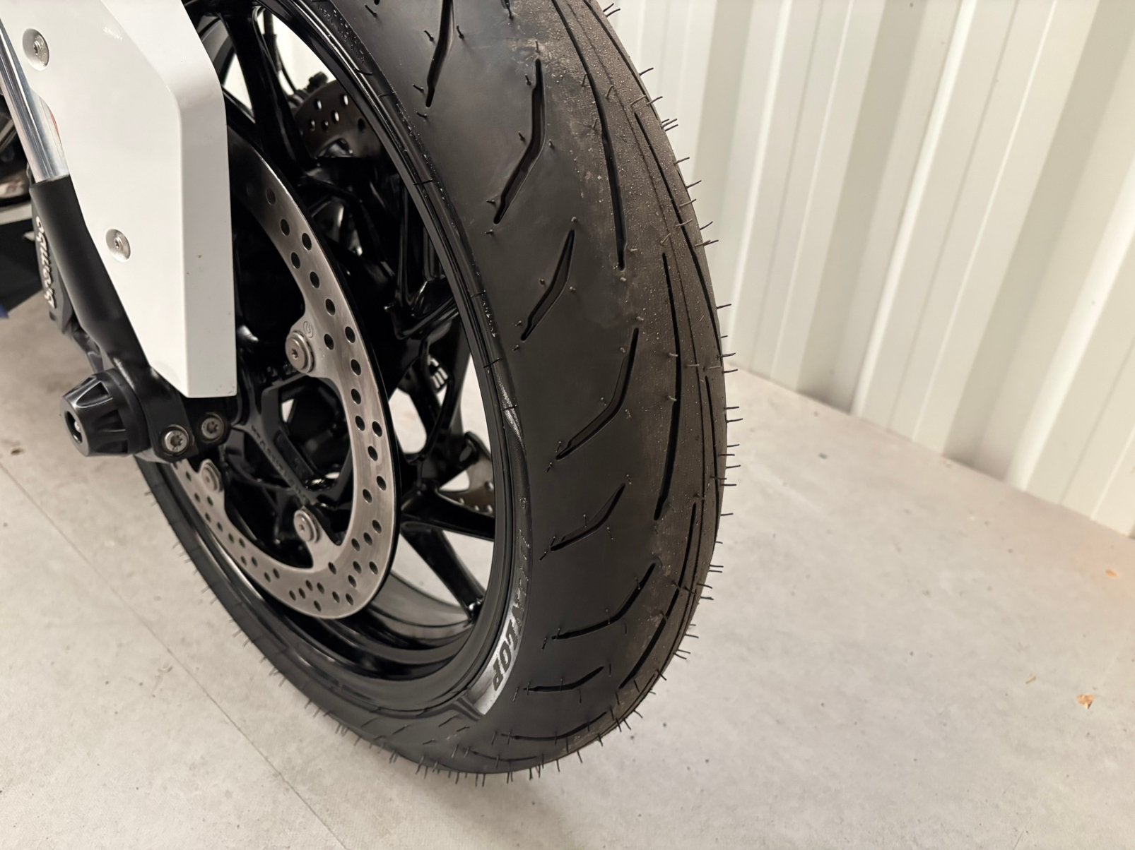 BMW F900R SPORT NIEUWSTAAT *** garantie ***, Motoren, Motoren | BMW, Bedrijf, Naked bike