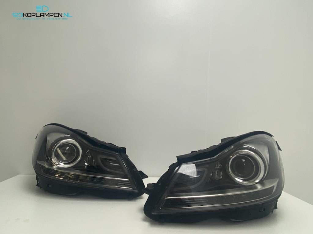 (VR) Mercedes C Klasse W204 Bi Xenon ILS koplamp links recht, Auto-onderdelen, Gebruikt, -, Ophalen of Verzenden, -