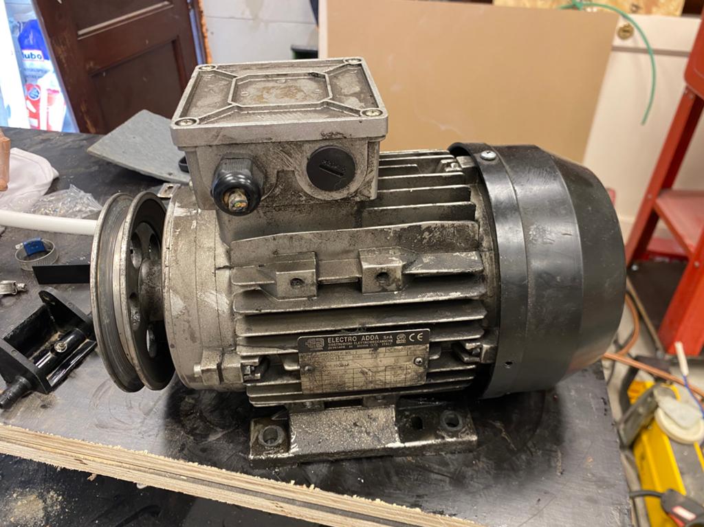 Electro ADDA MOT. 3 Project F 90L - 2, Doe-het-zelf en Bouw, Motoren, Ophalen
