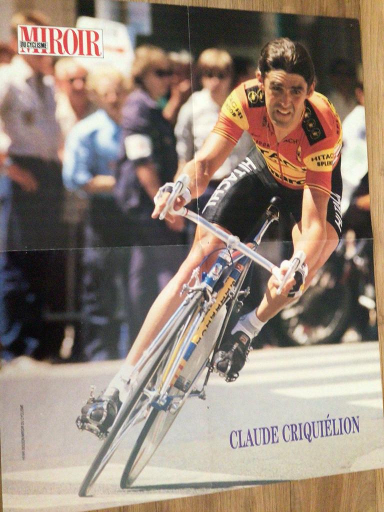 Wielerposter team hitachi splendor claude criquielion, Verzenden