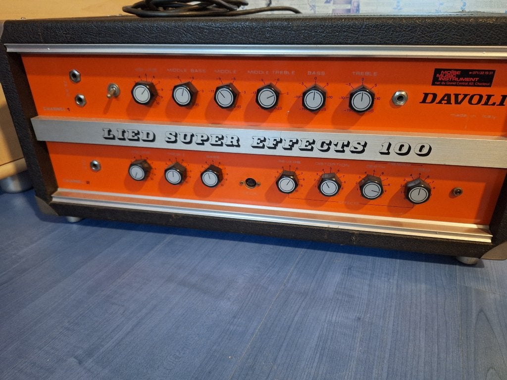 DAVOLI LIED SUPER 100 ...LAMPEN GUITAAR VERSTERKER ...70'S, Musique & Instruments, Enlèvement, Utilisé, Guitare, 50 à 100 watts