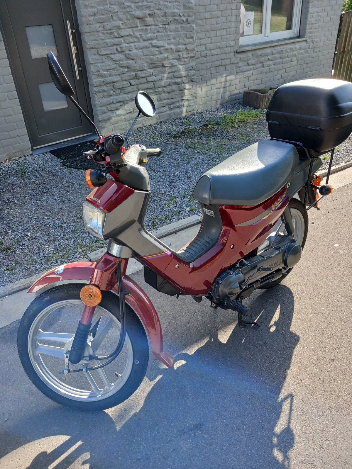 Honda wallaroo classe A, Enlèvement