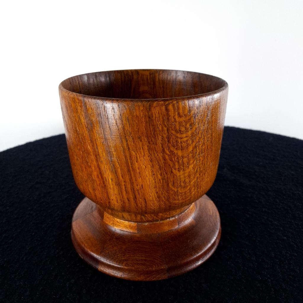 Vintage teakhouten pot / schaal op voet jaren 70, Ophalen of Verzenden
