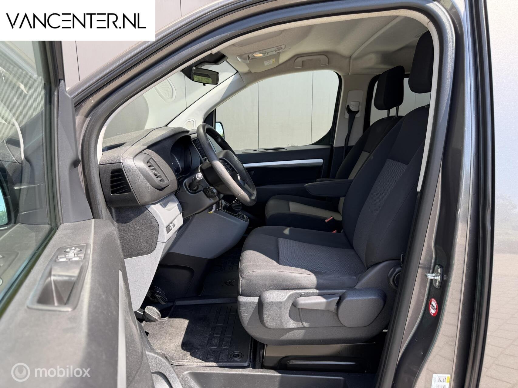 Citroen Jumpy DC 2.0 BlueHDI 120PK Carplay Clima Trekhaak, Gebruikt, 4 cilinders, Citroën, 2500 kg