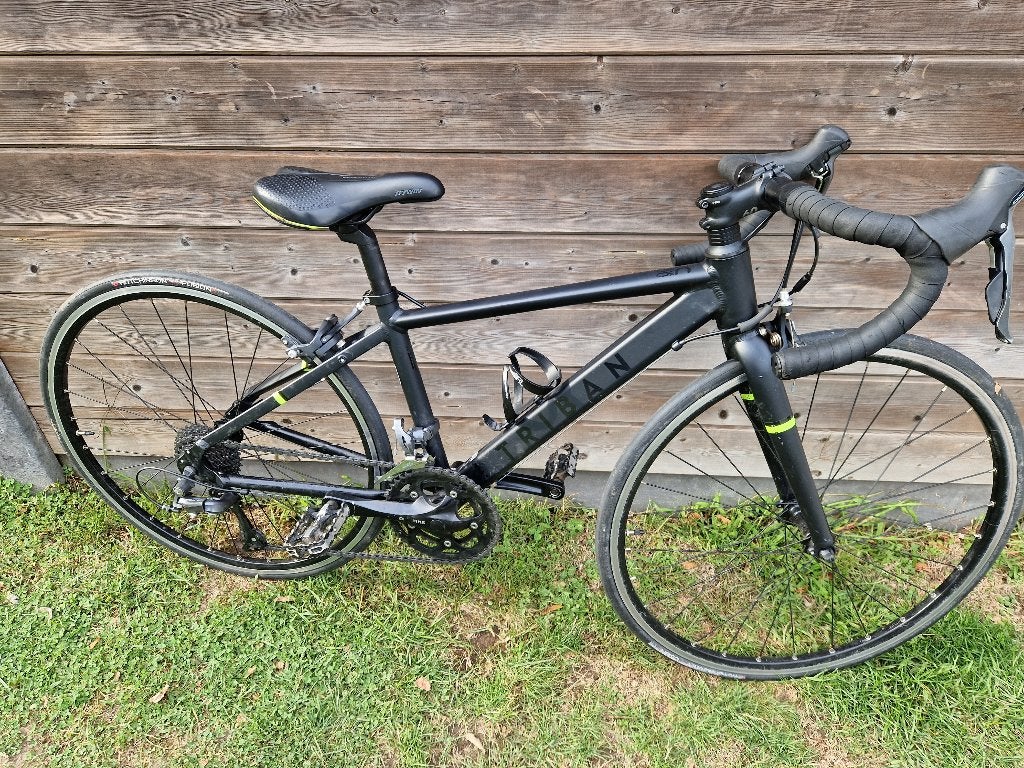 RACEFIETS KIND B-TWIN TRIBAN 100 26 INCH, Fietsen en Brommers, 26 inch, Heren, Aluminium, Zo goed als nieuw