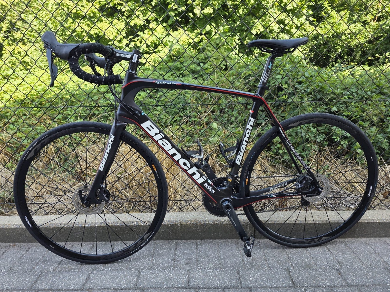 Bianchi infinito Disc Carbon Size Large ( 58 )



Vaste prij, Vélos & Vélomoteurs, Enlèvement, Carbone