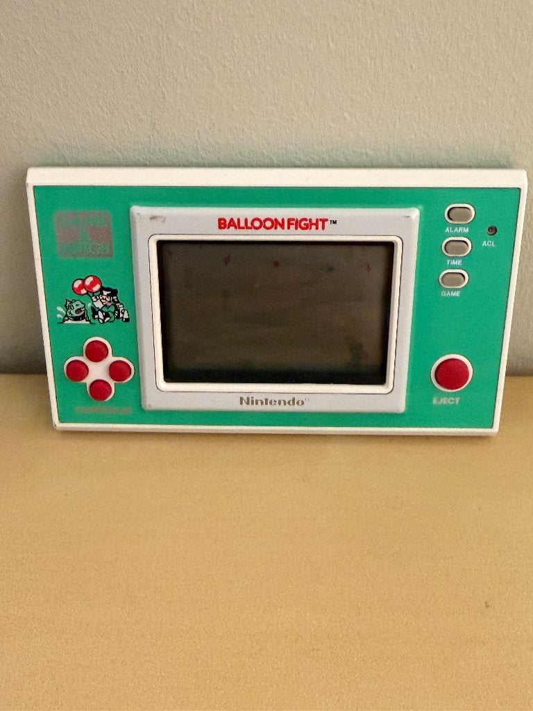 Balloon Fight [BF-107] - Game & Watch, Games en Spelcomputers, Spelcomputers | Nintendo Game Boy, Ophalen of Verzenden, Gebruikt