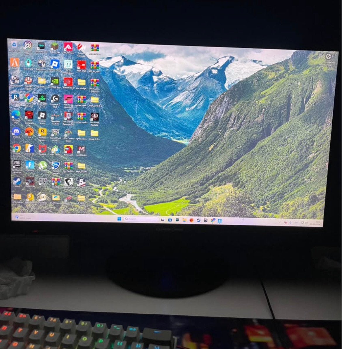 24” inch 165hz monitor, Computers en Software, Monitoren, Ophalen, Zo goed als nieuw
