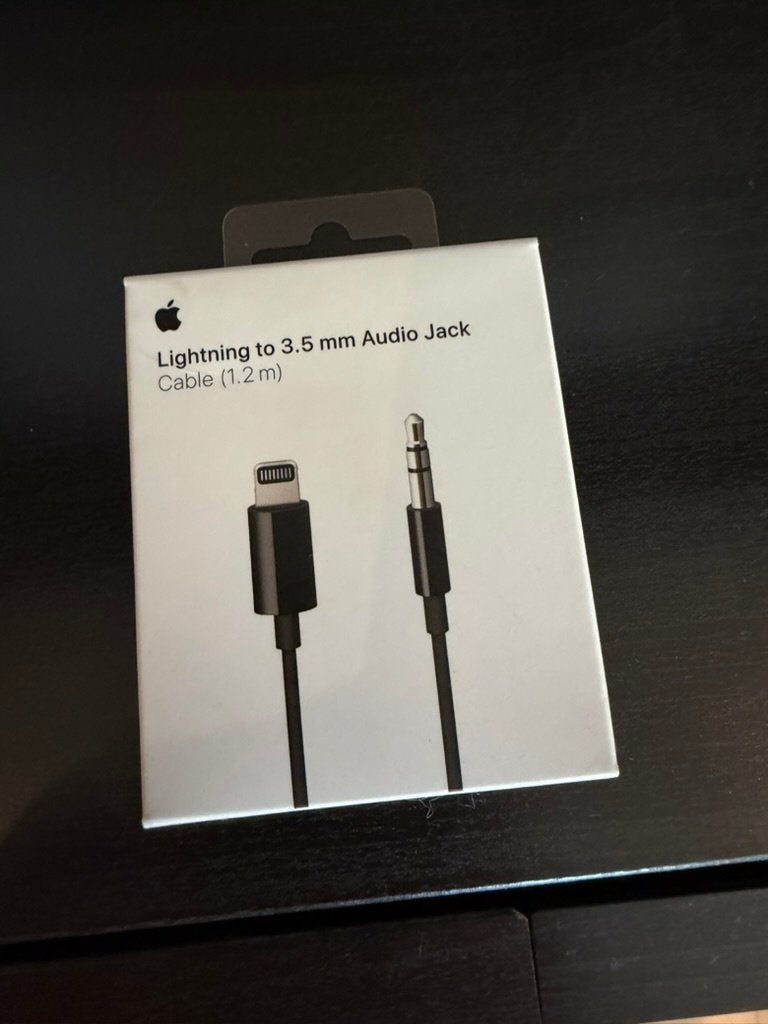 Apple Lightning naar 3,5mm audiojack kabel nieuw, Ophalen of Verzenden, Nieuw, Apple