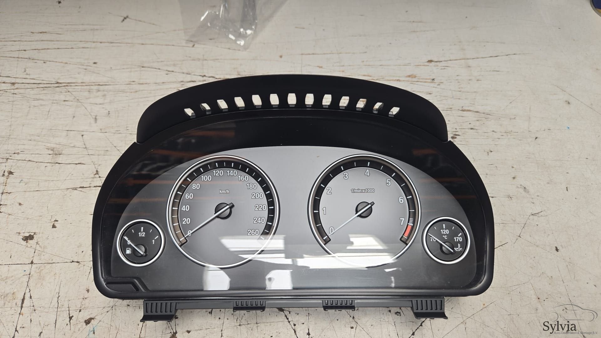 Tellerklok instrumentenpaneel kilometerteller BMW 5 serie F1, Gebruikt, -, -, Ophalen of Verzenden
