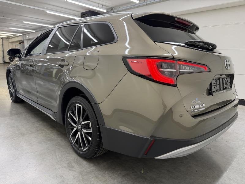 Toyota Corolla Trek + Business Pack, Automaat, Overige kleuren, 85 g/km, Corolla