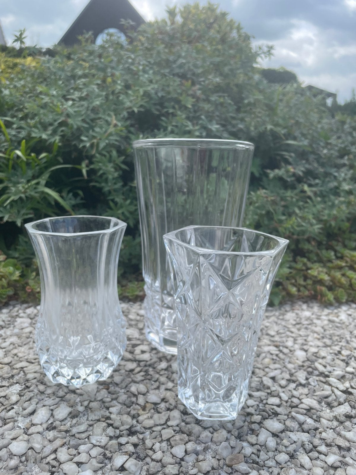 Stijlvol trio vintage kristallen vazen (Cristal d'Arques), Huis en Inrichting, Woonaccessoires | Vazen, Ophalen, Met patroon/structuur