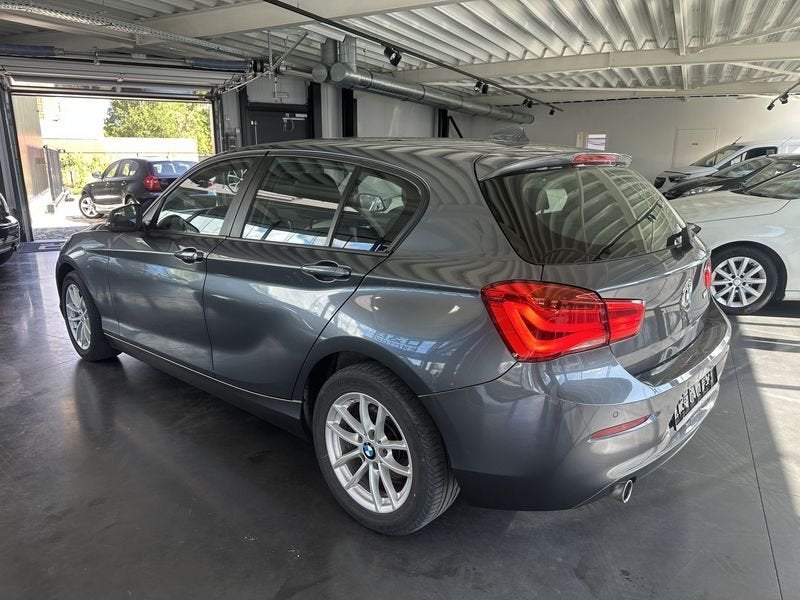 BMW Série 1 118i Adv. Antrac. Navi Led+Xenon, Autos, 100 kW, Argent ou Gris, Achat, Boîte manuelle