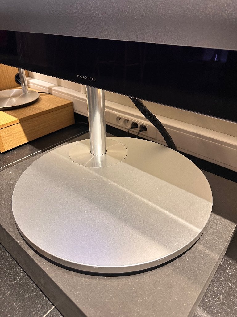 Bang & Olufsen Beovision Eclipse 55 2nd gen OLED 4K UHD B&O, TV, Hi-fi & Vidéo, Info@bang-olufsen.dk, Comme neuf, Enlèvement, Bang & Olufsen Alle 1 / DK-7600 Struer / Denmark