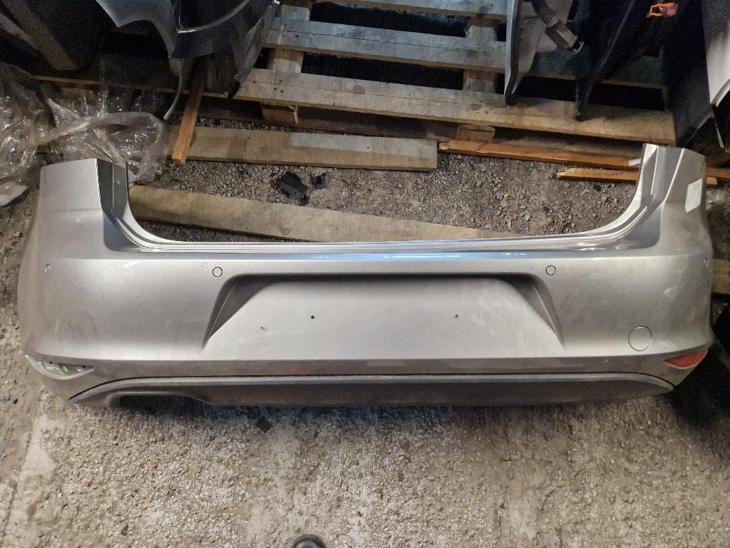 Pare choc arriere Vw Golf 7, Autos : Pièces & Accessoires, Carrosserie & Tôlerie, Enlèvement, Utilisé, Volkswagen, Pare-chocs