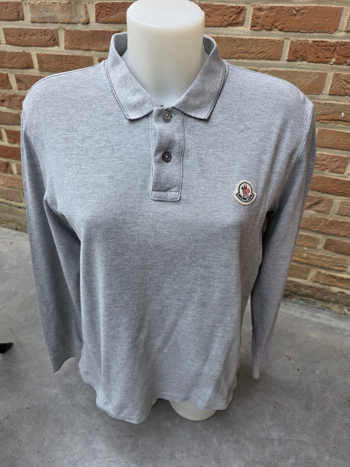 Moncler polo met lange mouwen, Kleding | Dames, Maat 38/40 (M), Moncler, Ophalen of Verzenden, Zo goed als nieuw