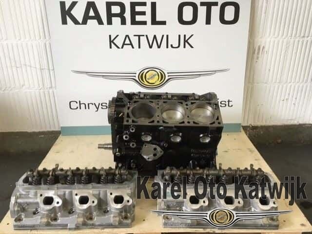 Nieuw Onderblok + Cilinderkoppen Chrysler 3.3 2001-2008, Auto-onderdelen, Gebruikt, -, -, Ophalen of Verzenden