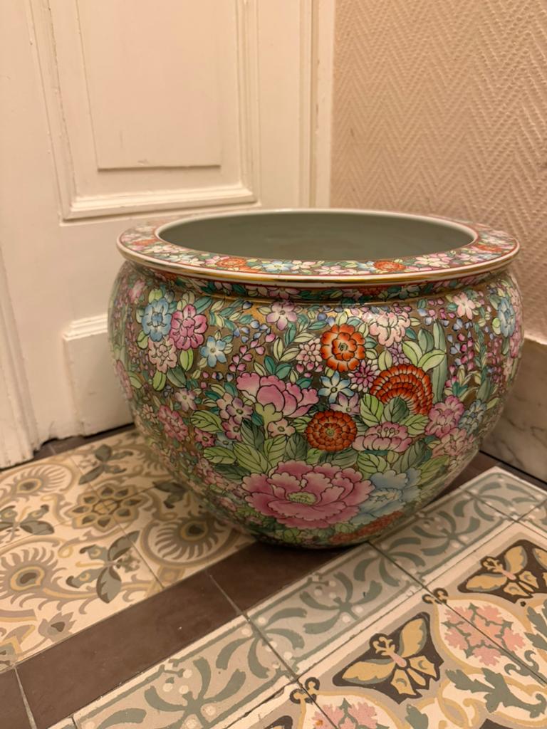 Grand cache-pot / vasque asiatique en porcelaine, Enlèvement