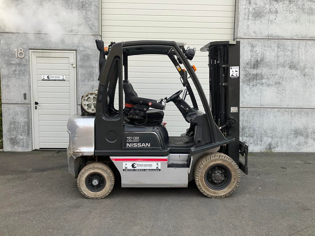 Heftruck Nissan 2,5ton gas, Ophalen of Verzenden