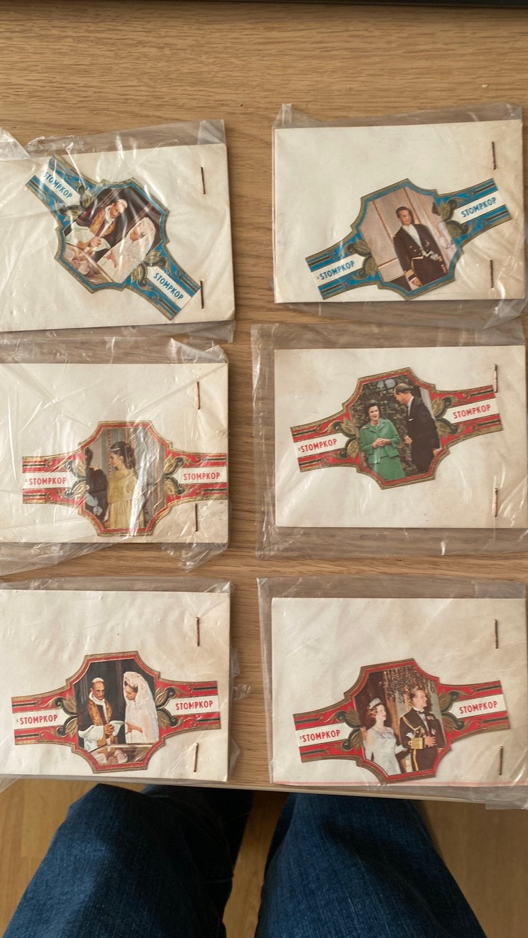 Set Stompkop Nederlandse Koninklijke Familie Sigarenbanden, Ophalen of Verzenden, Zo goed als nieuw, Sigarenbandjes
