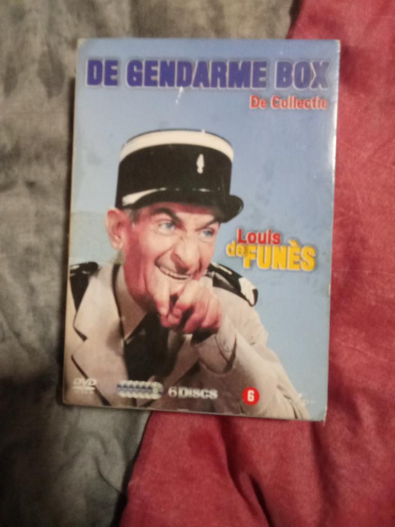Le box du gendarmère, la collection, À partir de 6 ans, Comédie d'action, Enlèvement ou Envoi, Coffret