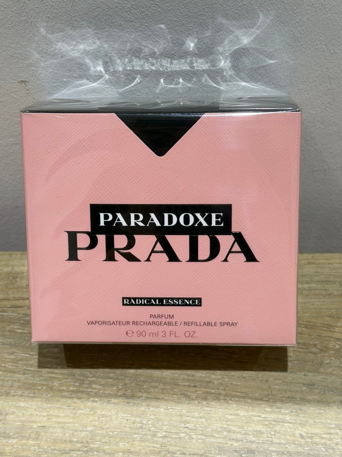 Parfum Prada Paradoxe, Enlèvement ou Envoi, Comme neuf