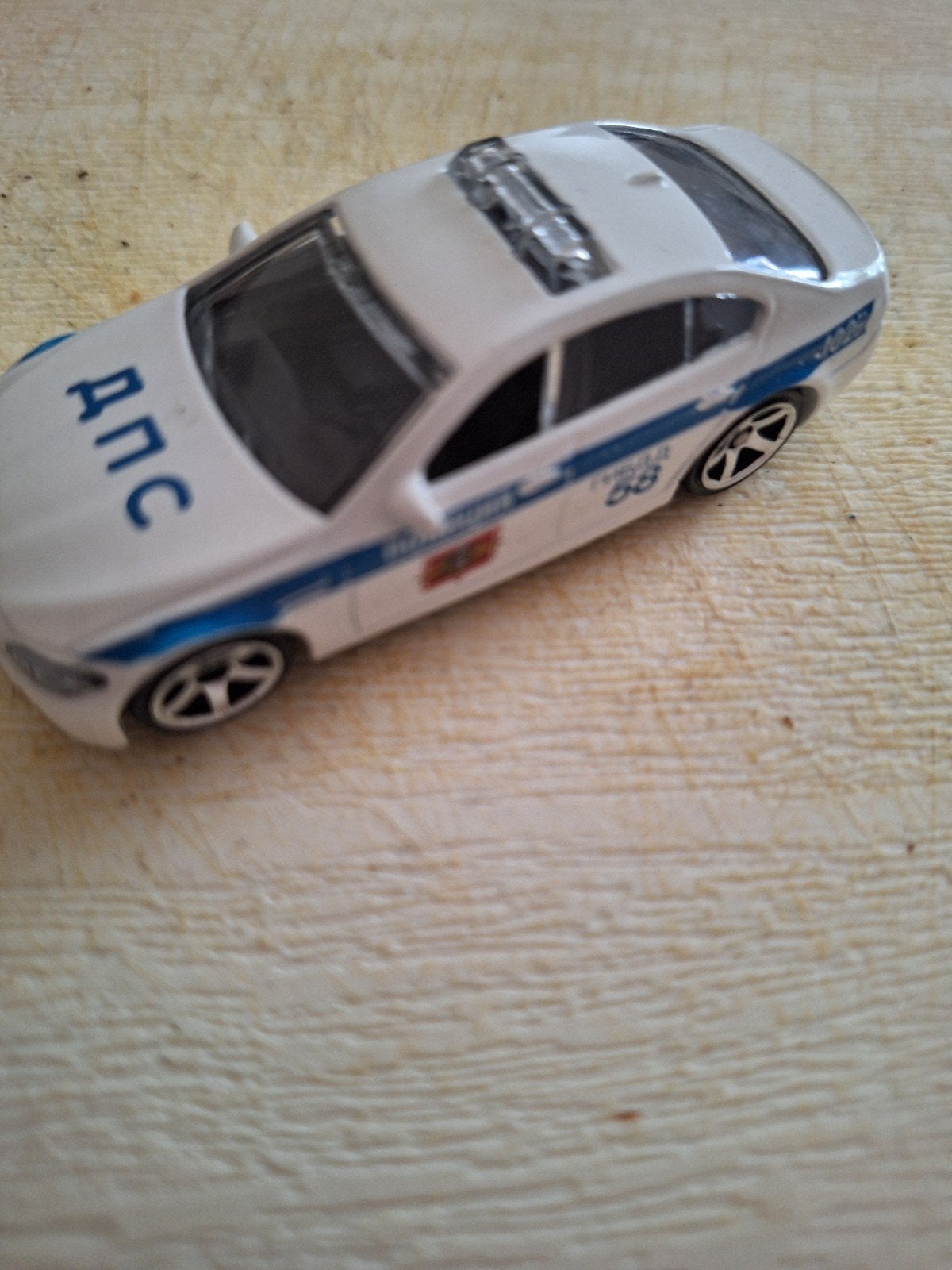 Thailand police car 1/72, Hobby en Vrije tijd, Ophalen of Verzenden