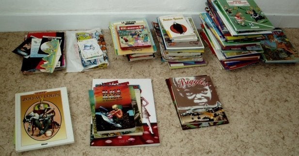 Lot de bandes dessinées, mangas et objets bd, ..., Livres, Enlèvement, Utilisé