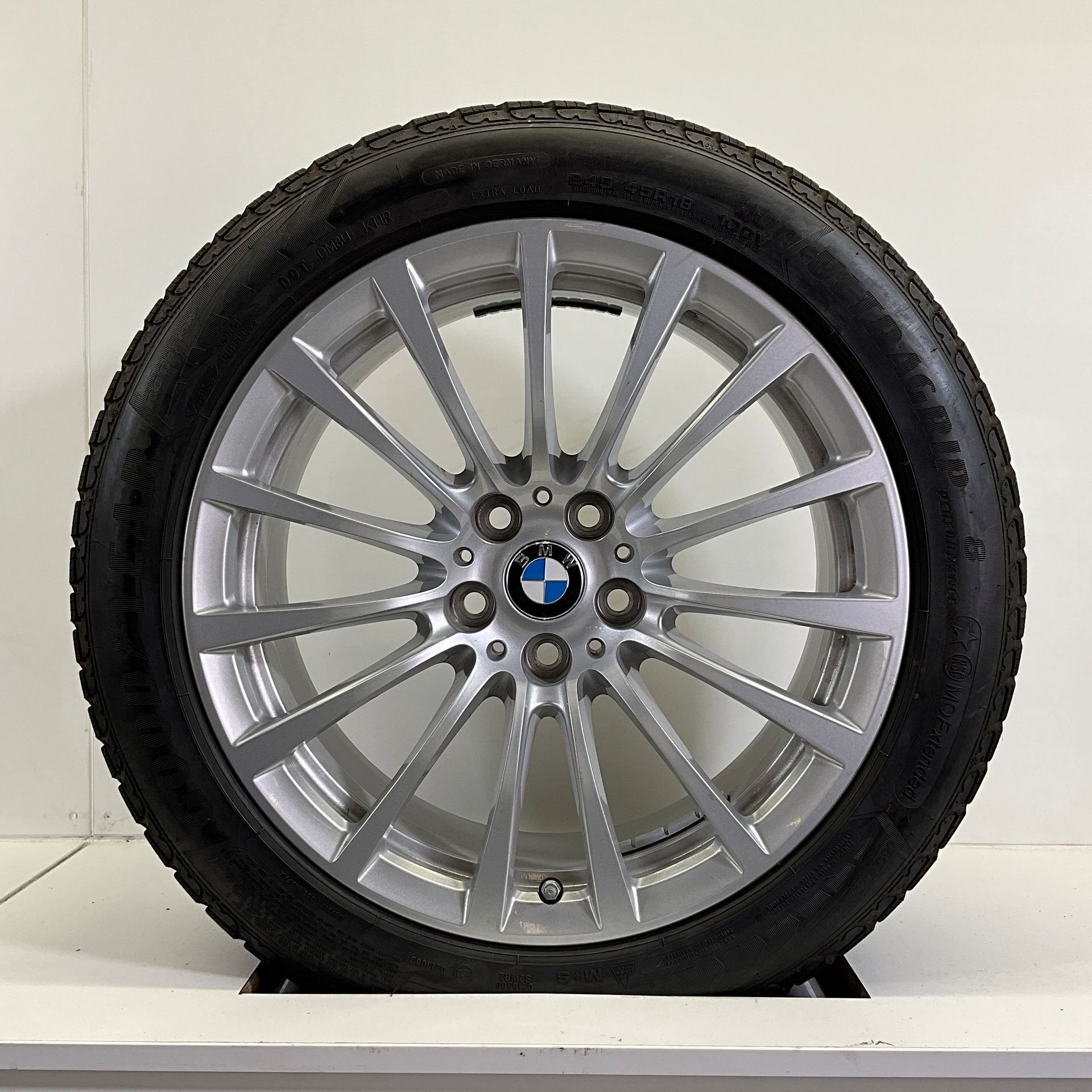 BMW 5 SERIE G30 G31 7 SERIE G11 G12 SET VELGEN + WINTERBANDE, 18 inch, -, -, Banden en Velgen