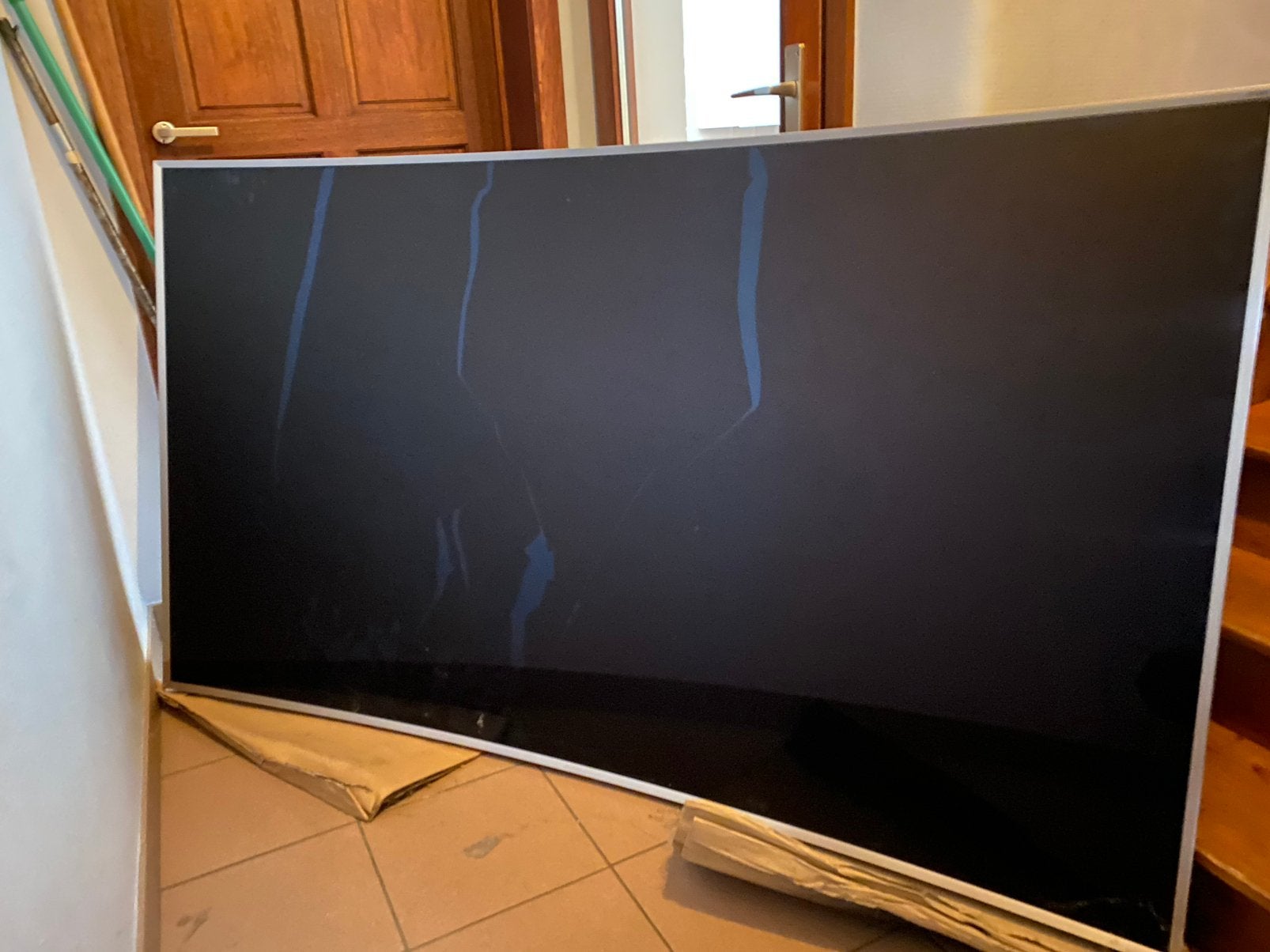 Télé Samsung UE78JS9500 78 pouce 4K 3D, prix nouveau 13,995€, TV, Hi-fi & Vidéo, Télévisions, Enlèvement, Utilisé, Samsung
