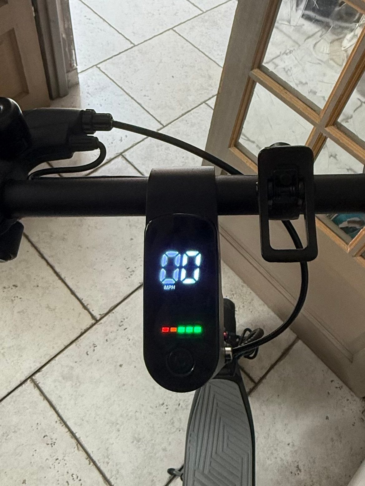 Trottinette électrique, Enlèvement, Comme neuf