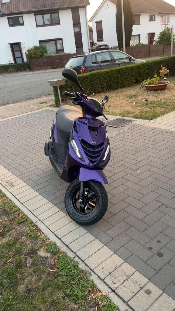 Zip a klasse 50cc, Ophalen, Zo goed als nieuw, Zip