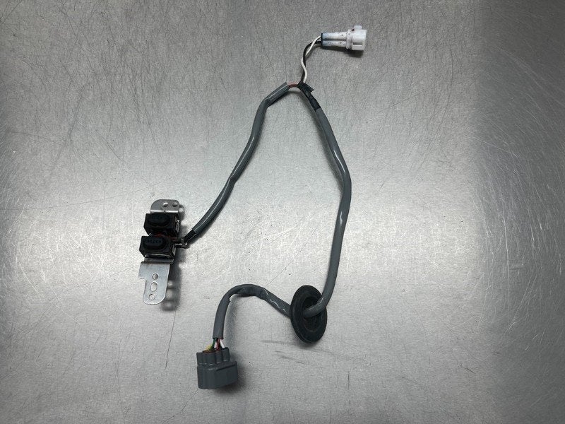 ACHTERKLEP SCHAKELAAR Land Cruiser (J15) (|8490560010|), Gebruikt, Kundenbetreuung@toyota.de, Toyota, Toyota-Allee 2
50858  Köln, DE