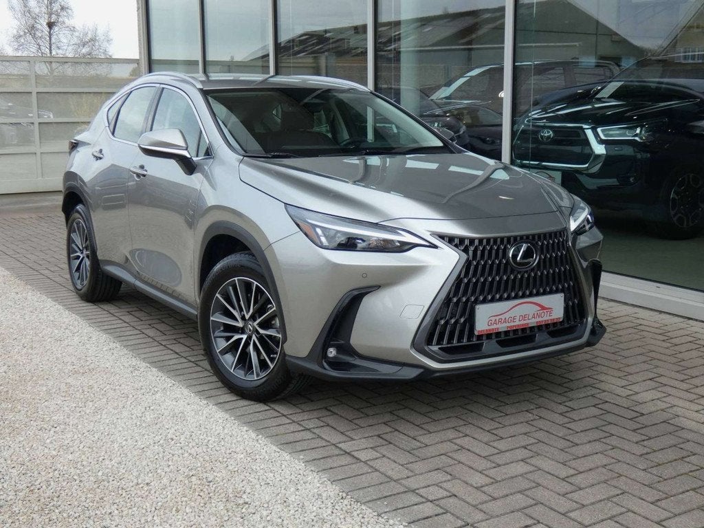 Lexus NX 350h Business line +LEDER +Zetelverwarming +Groot s, Auto's, Lexus, Gebruikt, 4 cilinders, 2487 cc, Leder