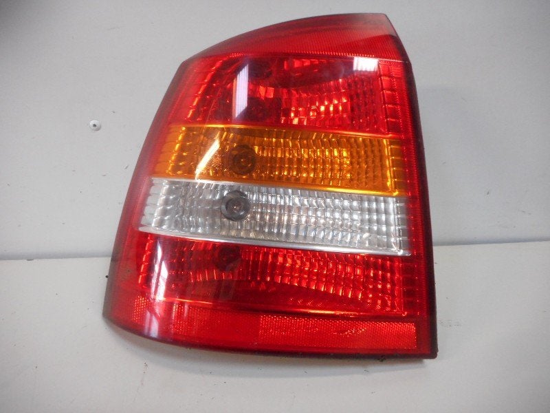 ACHTERLICHT LINKS Opel Astra G (F08 / 48) (gm90521542), Gebruikt, Opel, Opel Automobile GmbH, Kontakt-opel@opel.com