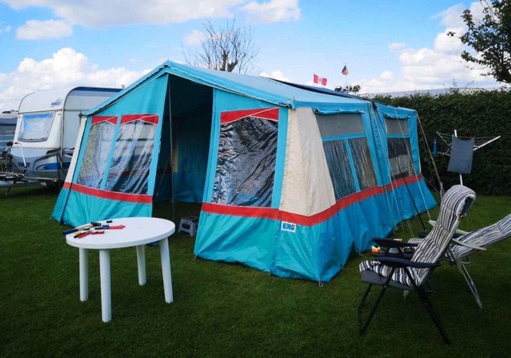 Mooie ruime Alpenkreuzer Parade met voortent luifel, keuken, Caravans en Kamperen, Vouwwagens, Ophalen, Alpenkreuzer, Aanwezig