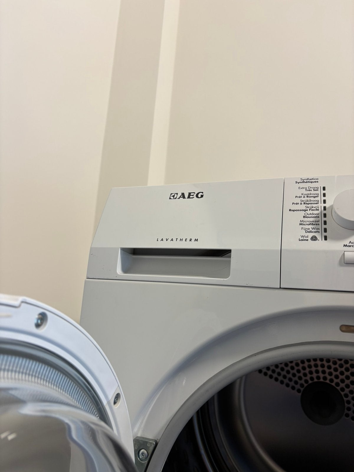 Droogkast 9kg, Elektronische apparatuur, Wasmachines, Ophalen, Zo goed als nieuw