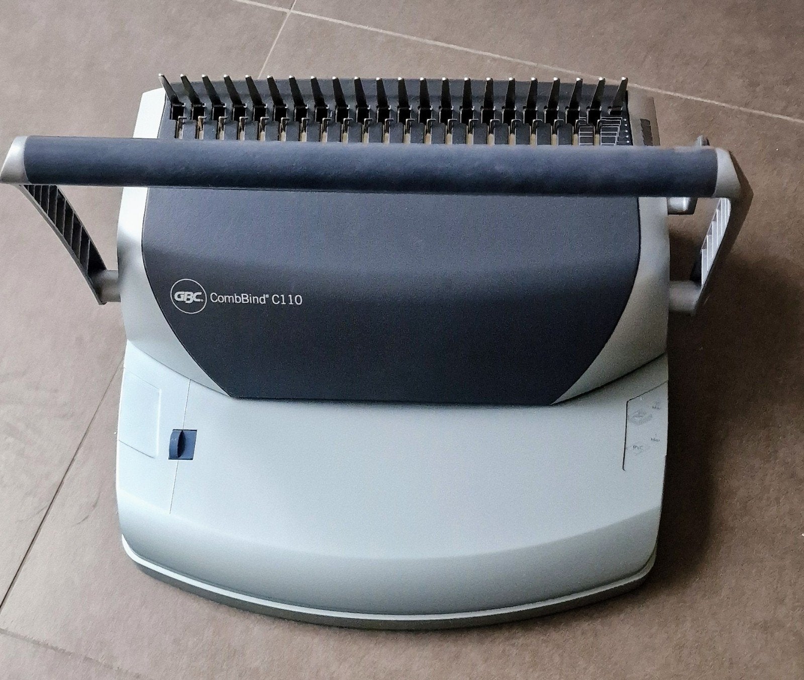 GBC CombBind C110 inbindmachine, Divers, Accessoires de bureau, Enlèvement