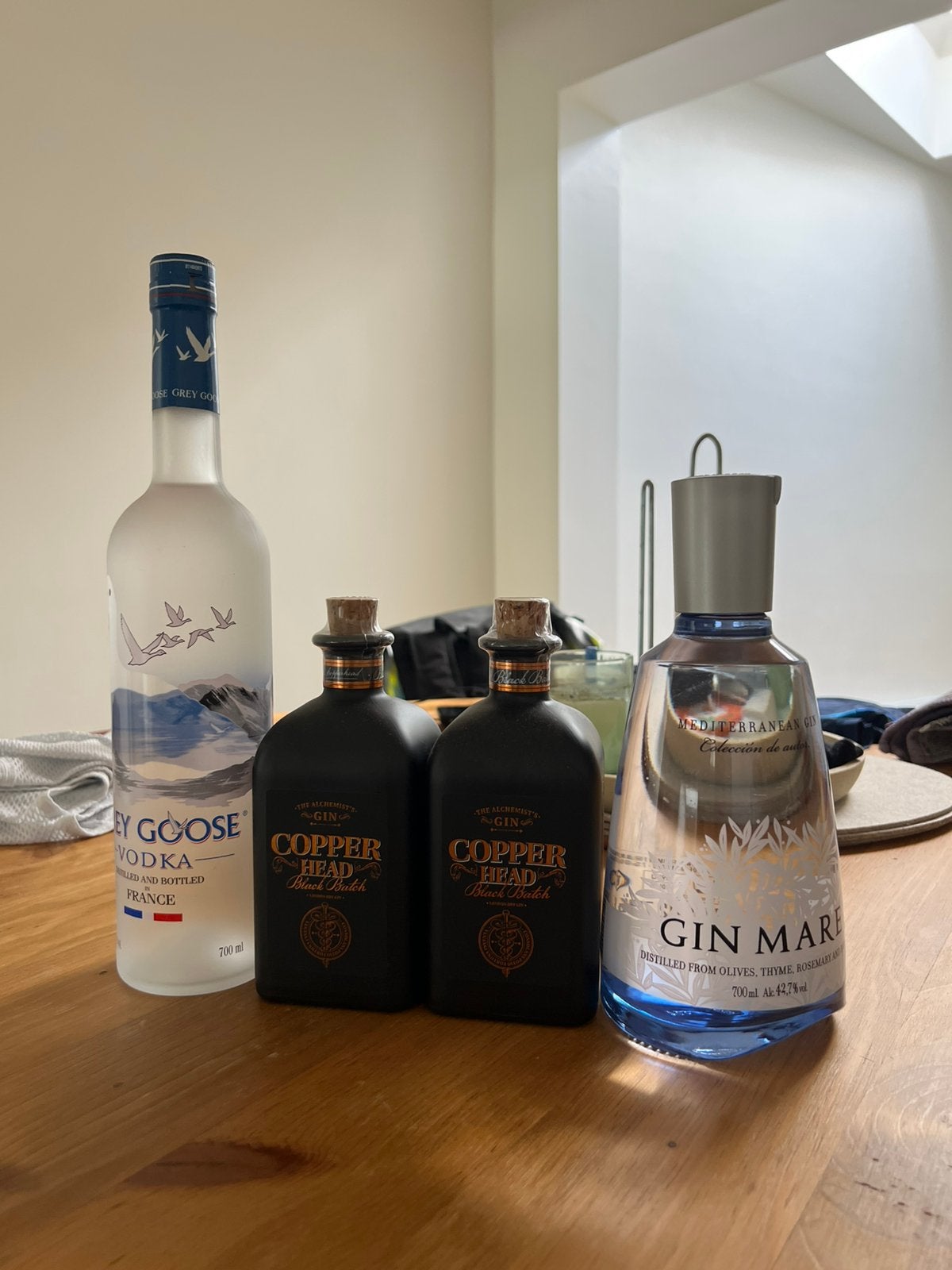 Lot sterke dranken (Gin Mare, Copperhead, Grey Goose), Verzamelen, Ophalen of Verzenden, Zo goed als nieuw