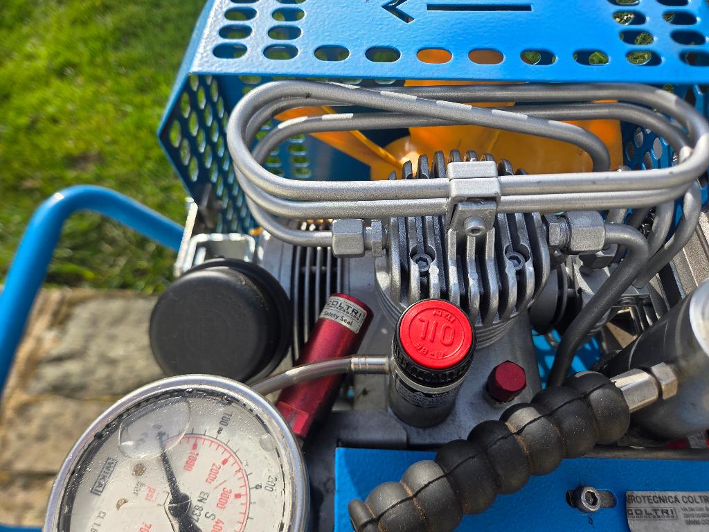 COLTRI MCH6 300 BAR compressor, Ophalen, 800 liter/min of meer, Zo goed als nieuw, 10 bar of meer