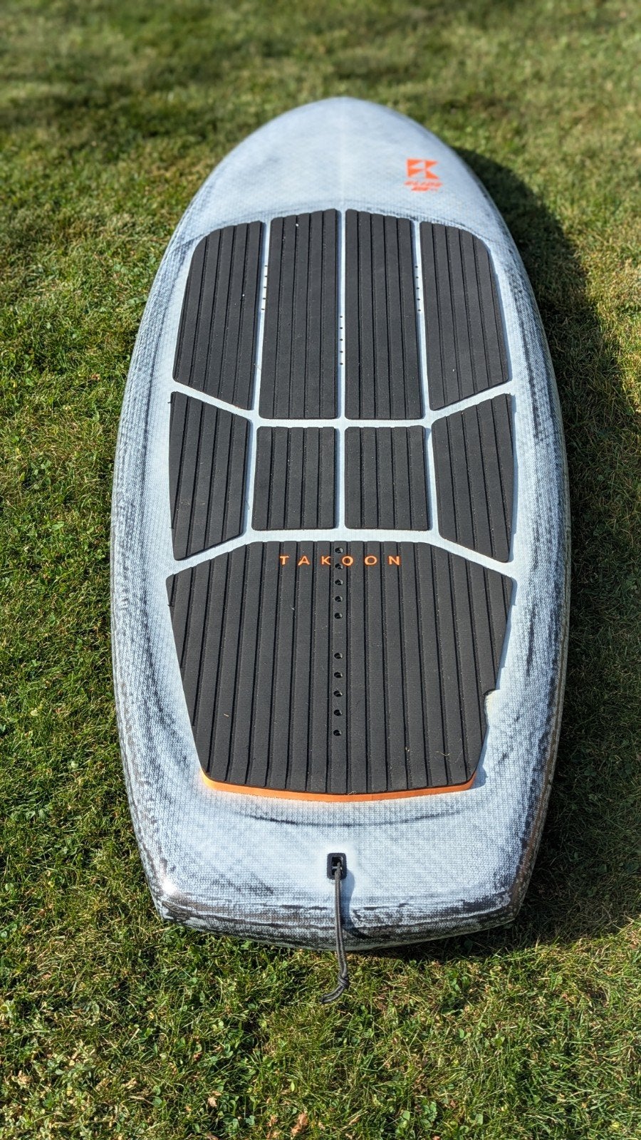 planche wingfoil takoon glide v2 70l, Sports nautiques & Bateaux, Enlèvement ou Envoi, Comme neuf, Pièces de Wingsurf