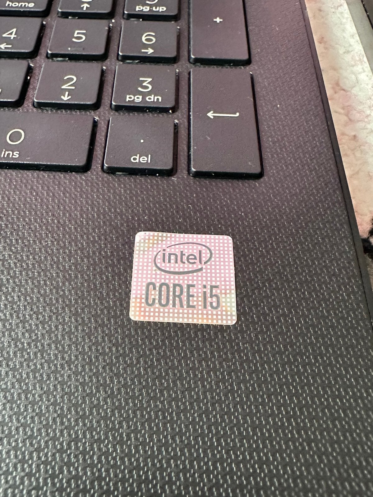 Mooie 15.6 ‘ Hp/ i5-1035G1/8gb ddr4 ram/256gb ssd/Win 11/, Computers en Software, Laptop-opladers, Ophalen, Zo goed als nieuw