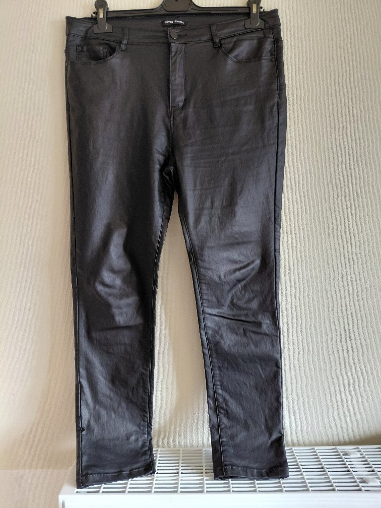 Brown Coated broek. Maat 46. Leather Look., Zwart, Maat 46/48 (XL) of groter, Ophalen of Verzenden, Lang