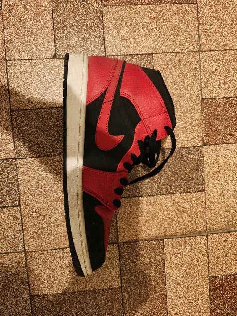 Nike Air Jordan - Maat 42.5, Ophalen of Verzenden, Schoenen