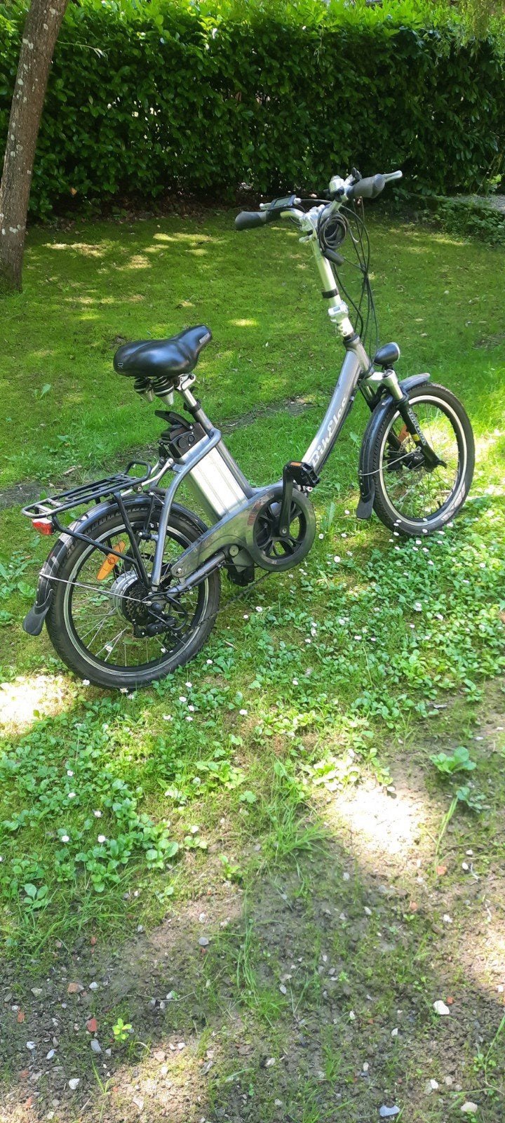 Vélo électrique pliable avec batterie  faire offre, Vélos & Vélomoteurs, Enlèvement
