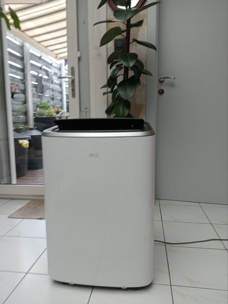 Te koop mobiele airco AXP34U338CW, Elektronische apparatuur, Airco's, Ophalen, Mobiele airco