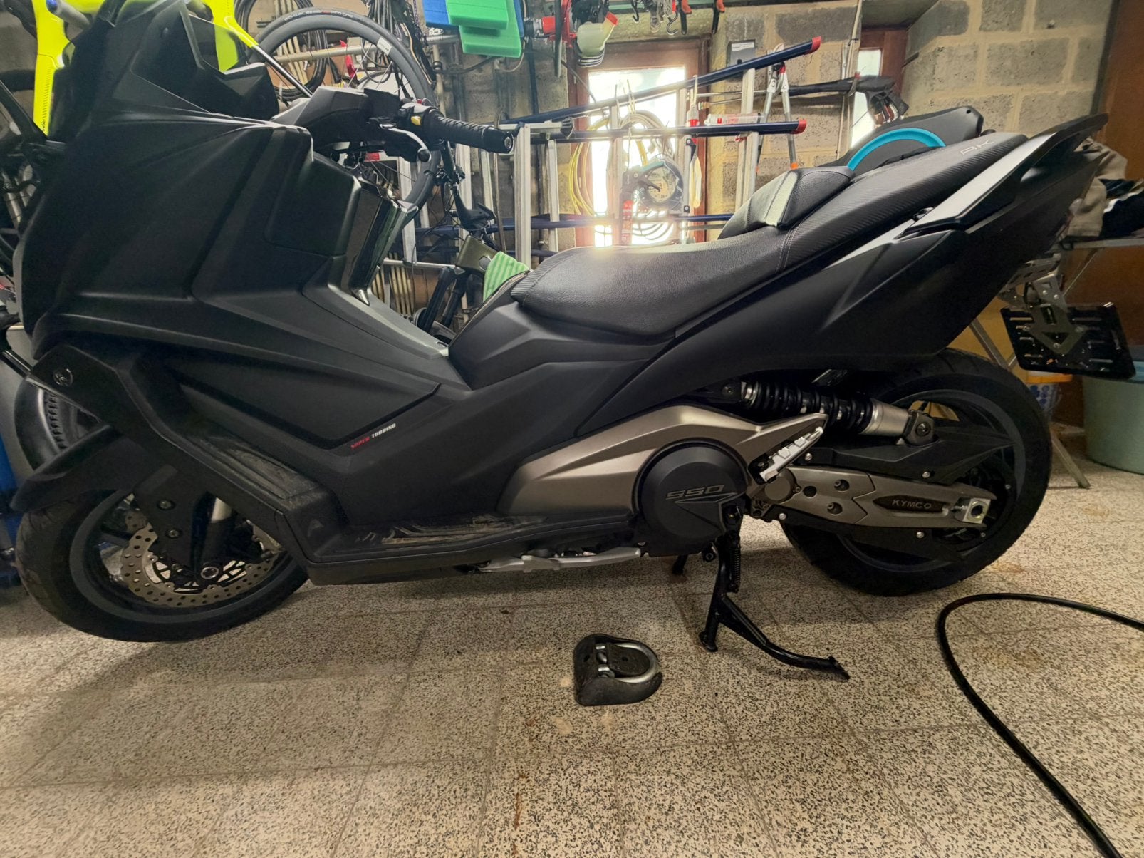 Kymko AK 550 uit het jaar 2020!!! Slechts 228 km echt!!!, Ophalen, Zo goed als nieuw