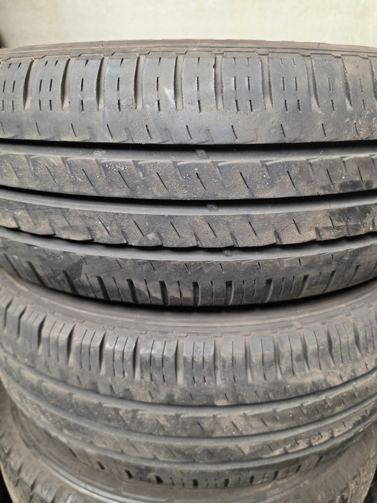 Hankook 235/65r16c 50€ l'unité avec assemblage, Enlèvement