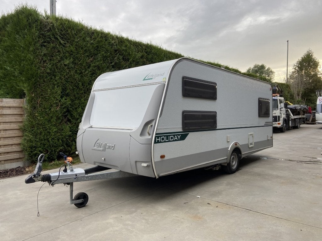 Eifelland (knaus) holiday 500tk, Rondzit, Ringverwarming, 6 tot 7 meter, Tot en met 6