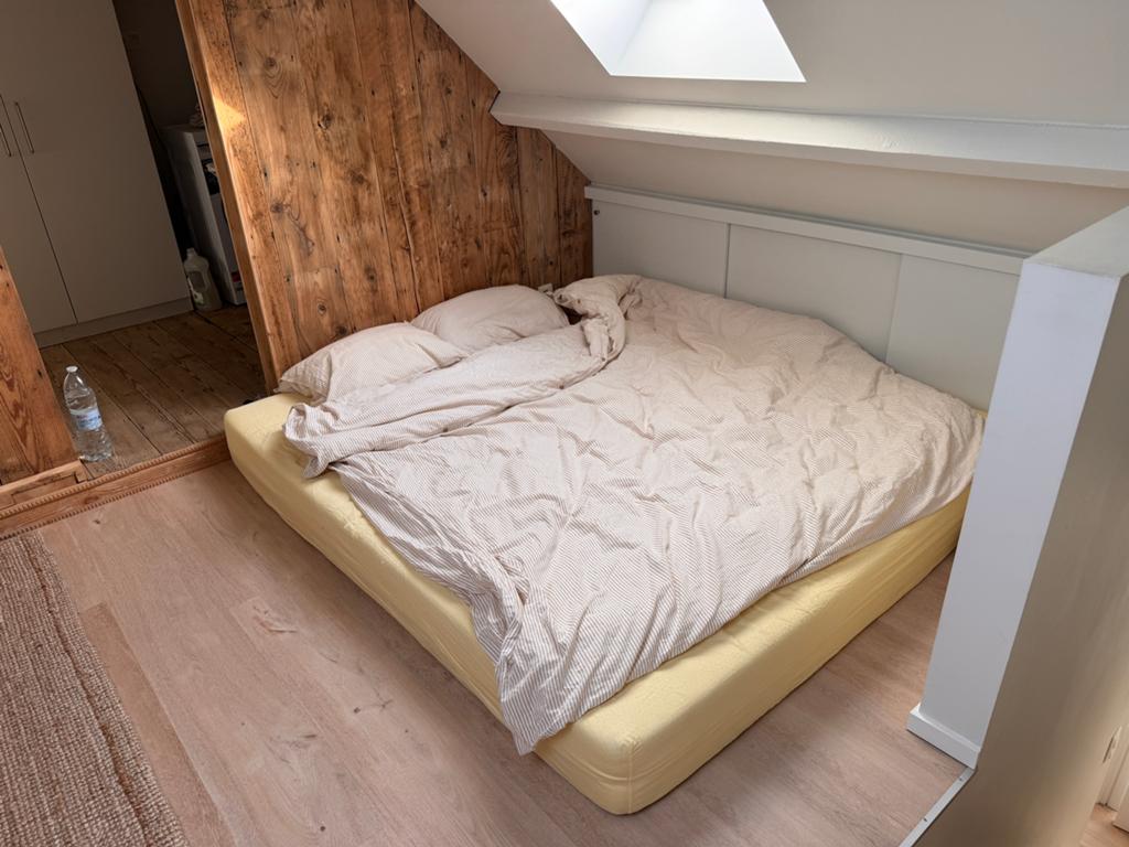 IKEA 180x200cm foam mattress, duvet,duvet cover set,2 pillow, Huis en Inrichting, Stoffering | Vloerbedekking, Ophalen, Zo goed als nieuw
